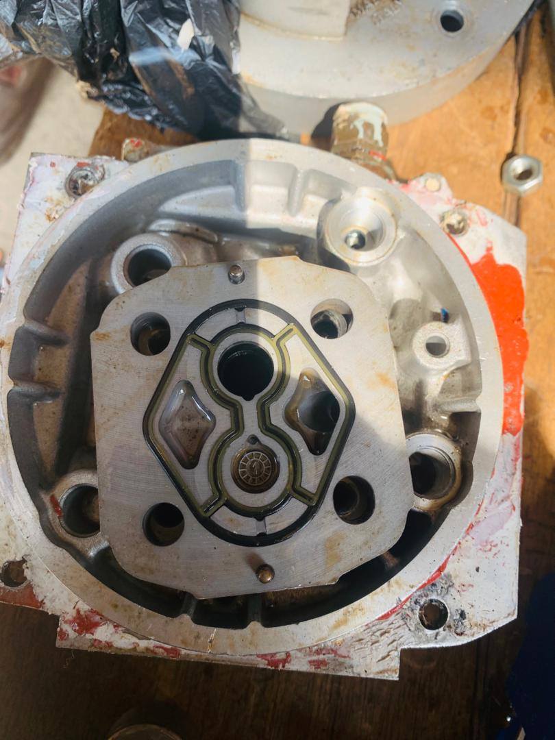 Hydraulic gear pump opened for inspection